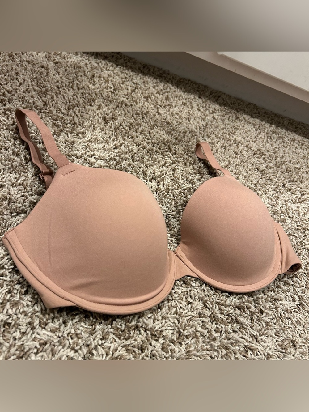 SKIMS Nude Bra - Picture 1 of 11